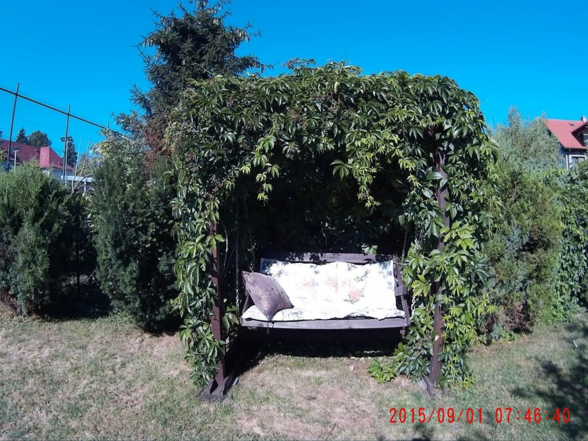 Mikulas Guest House Liptovsky Mikulas Exterior foto